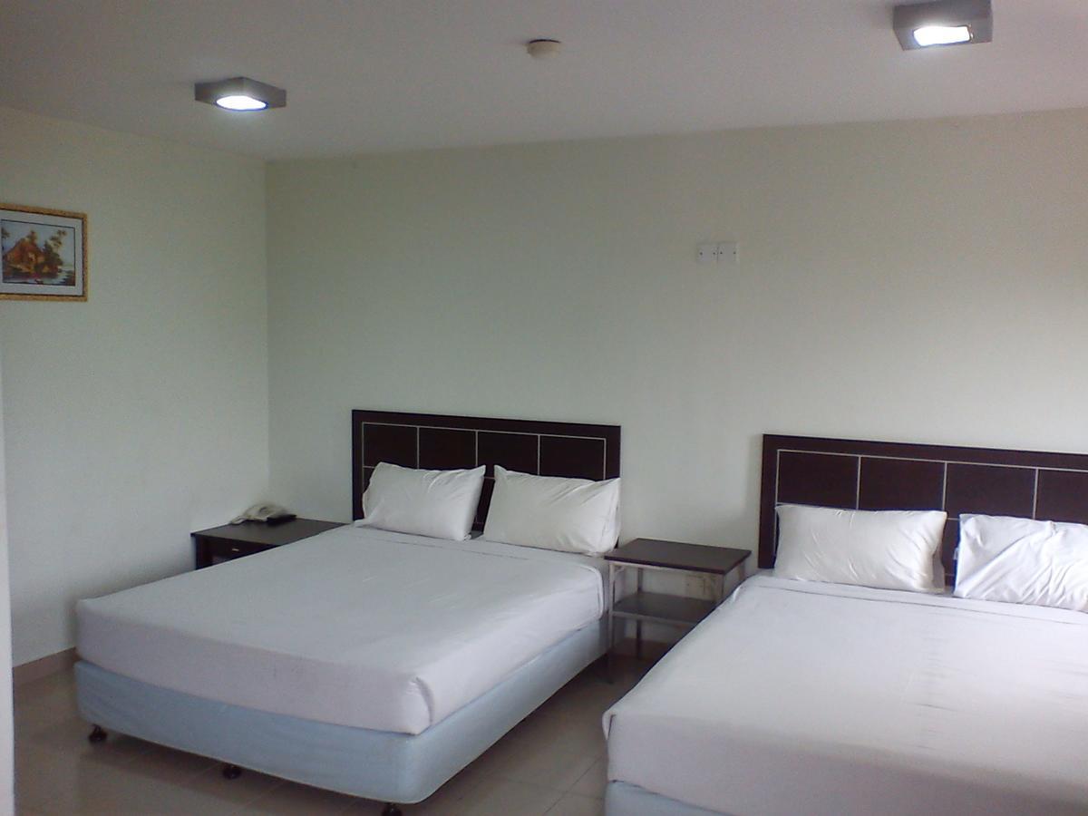 Hotel Orient Johor Bahru Esterno foto