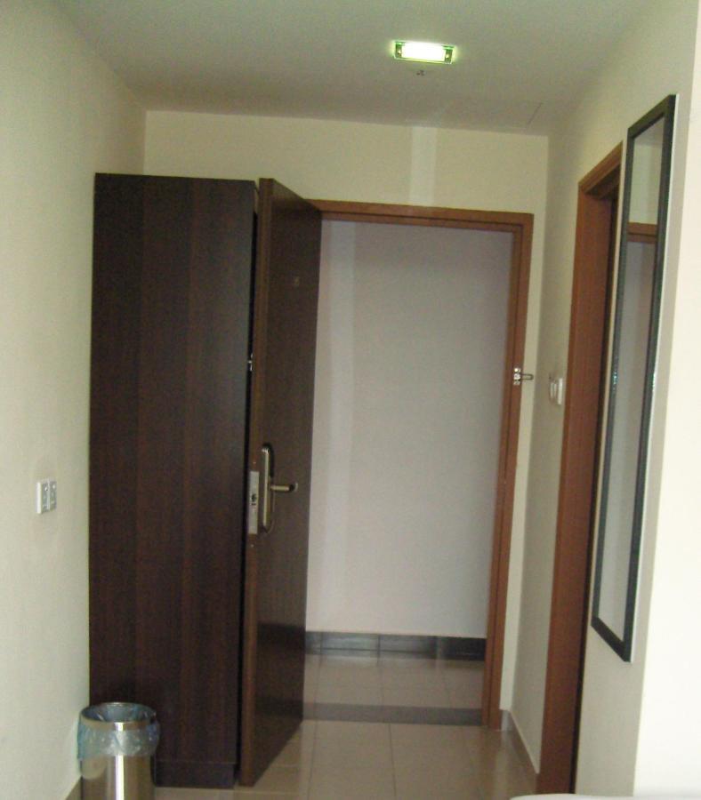 Hotel Orient Johor Bahru Esterno foto